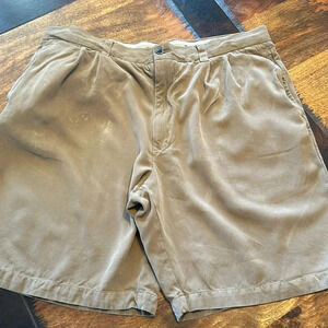 Tommy Bahama men’s silk shorts size 36 waist